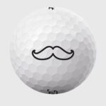 Golfbolde med mustache