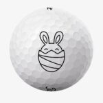 Golfbolde med påskeæg og påskehare